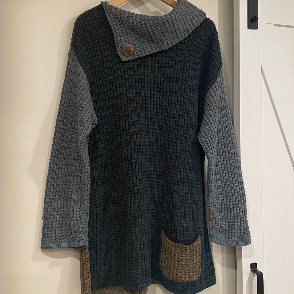 Margaret Winters Two Way Cowl Neck Sweater Tunic